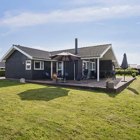 Lovely Summer House In * 哈泽斯莱乌
