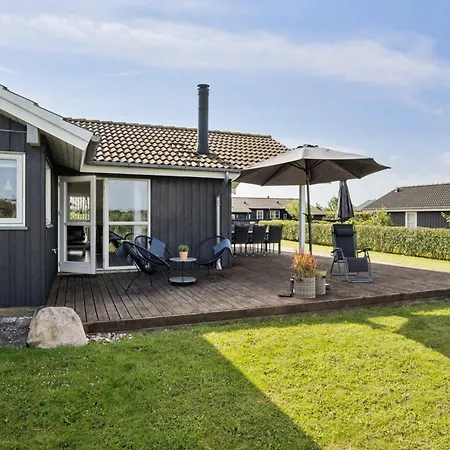 度假居 Lovely Summer House In