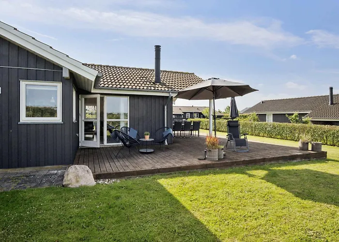 度假居 Lovely Summer House In